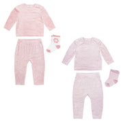 Sudadera + Pantalón Largo + Medias